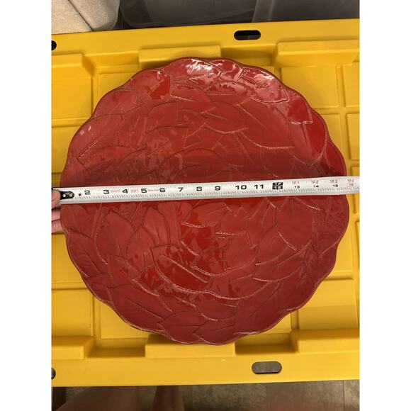 Red Ceramic Leaf Detail Plate Decorative Serving Homeware Made in Italy - Picture 4 of 9